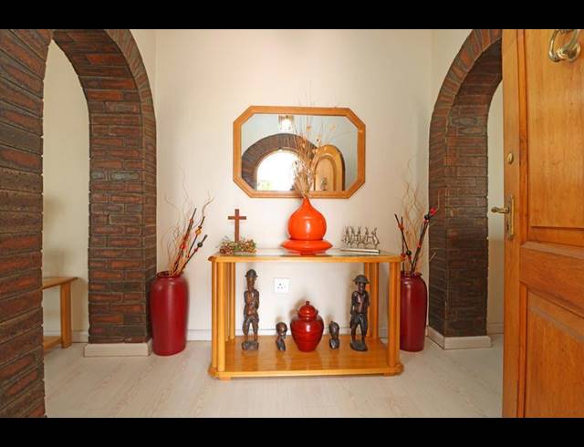4 BEDROOM HOUSE FOR SALE IN DISCOVERY